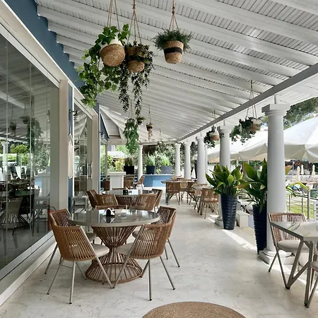 Hotel Anais 3*