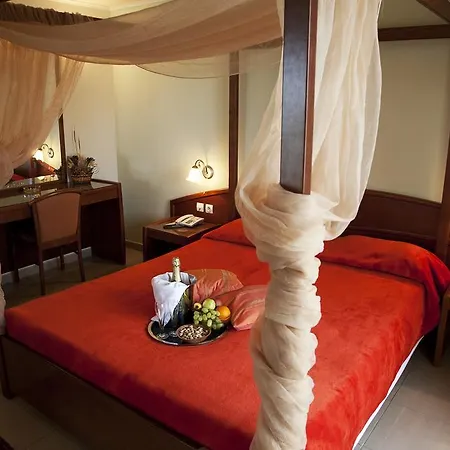 Hotel Anais Korinos